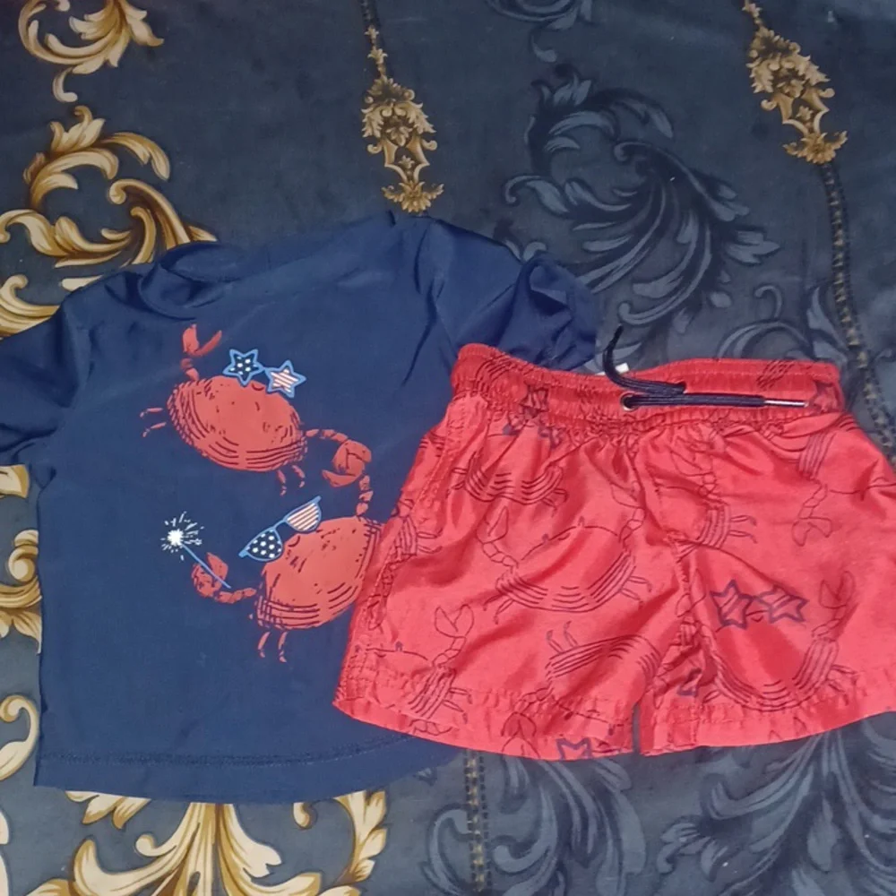 Clothes - Picture 1 of 1
